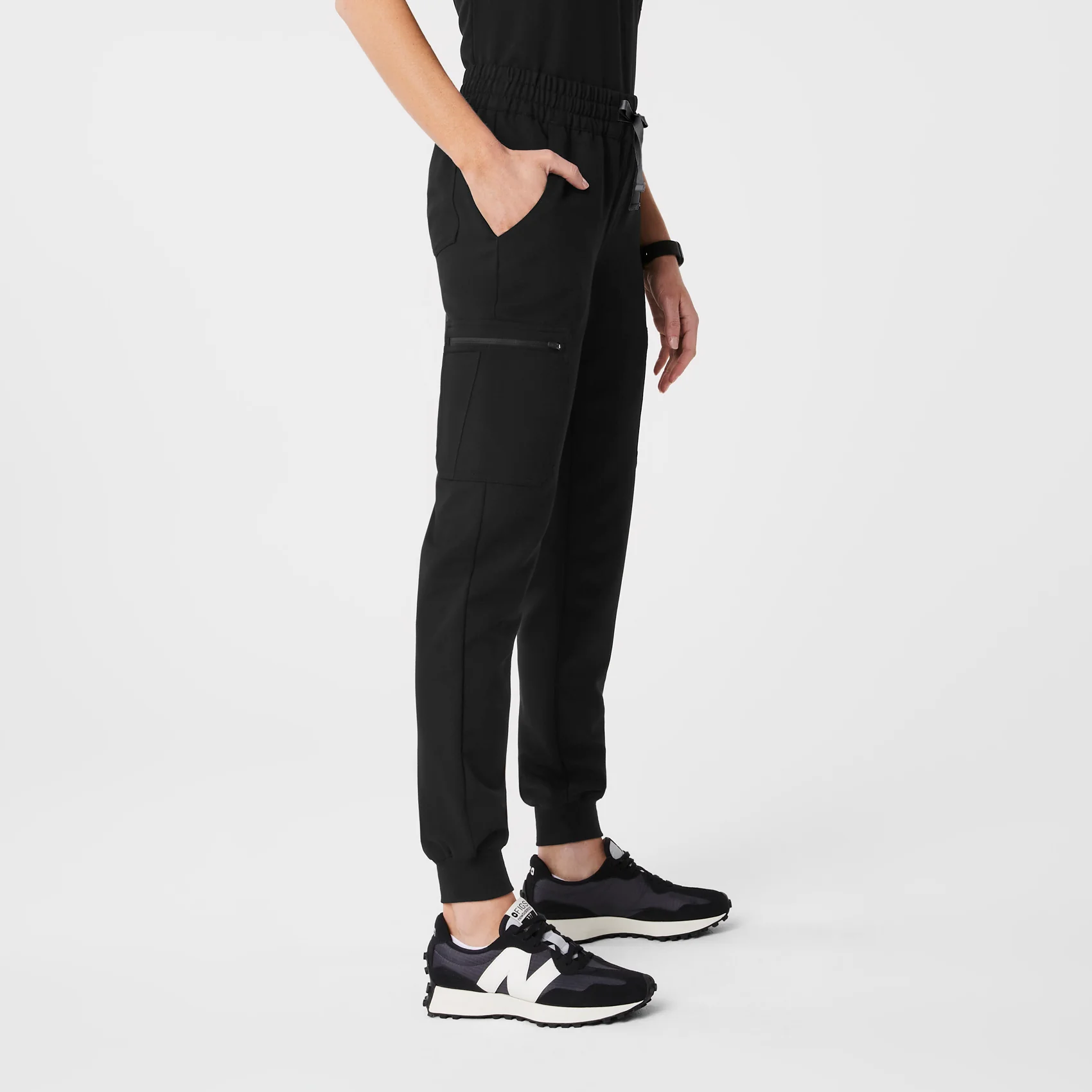 women's Black Uman Relaxed - Jogger Scrub Pants - Image 3